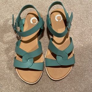 Journee collection sandals new owned condition without tags